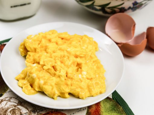 Fabulous Cheesy Scrambled Eggs for a Crowd
