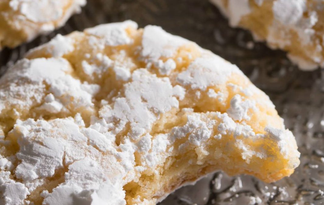 Vanilla Sugar Crinkle Cookies