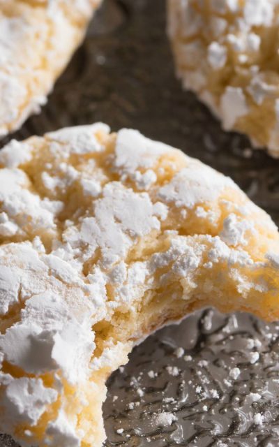 Vanilla Sugar Crinkle Cookies